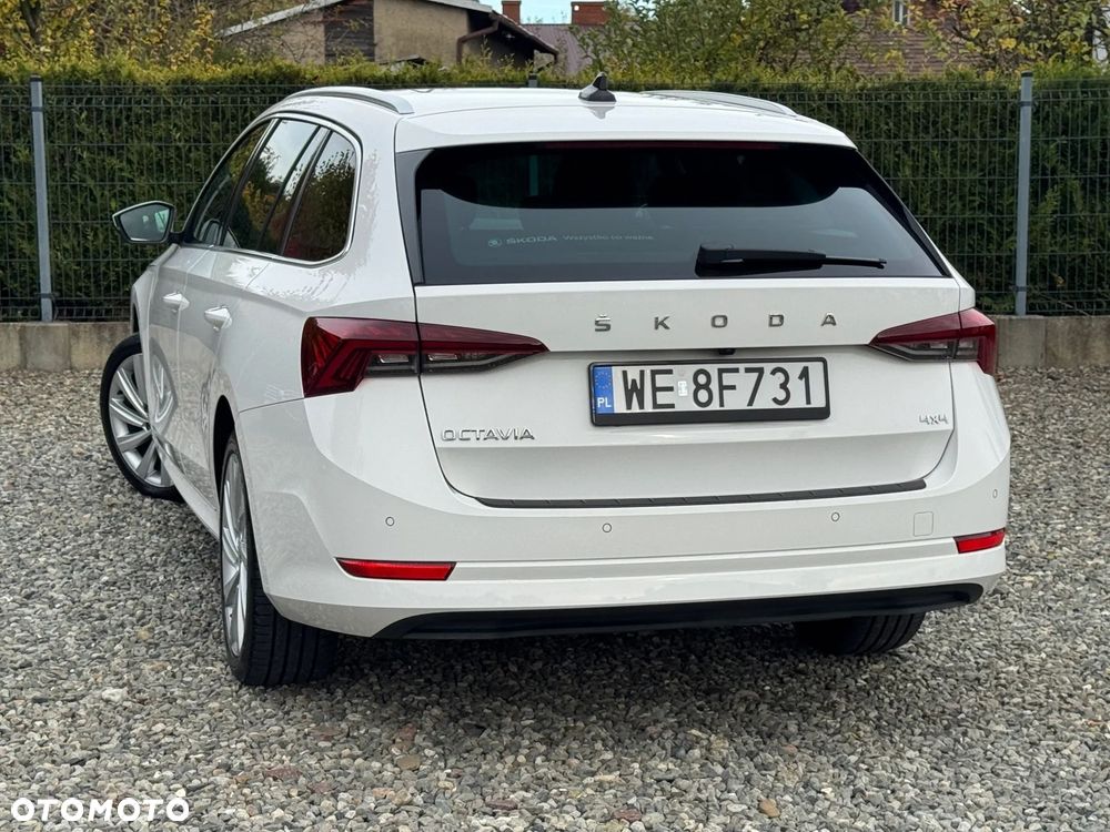 Skoda Octavia 2.0 TSI 4x4 Style DSG - 3