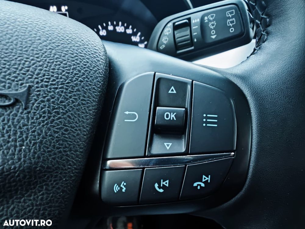 Ford Focus 1.0 EcoBoost Hybrid ACTIVE DESIGN - 26