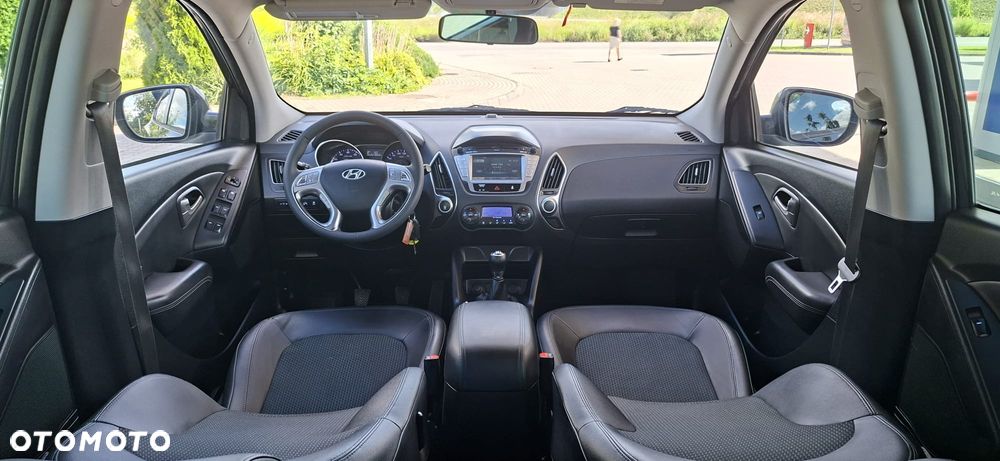 Hyundai ix35 2.0 2WD Comfort - 11