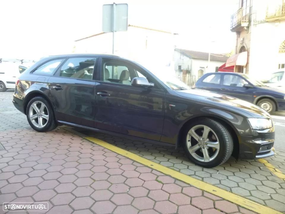 Audi A4 Avant 2.0 TDI Business Line S-line - 1