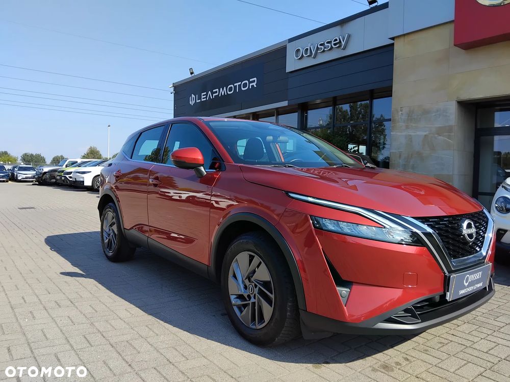 Nissan Qashqai 1.3 DIG-T MHEV Acenta Xtronic - 4