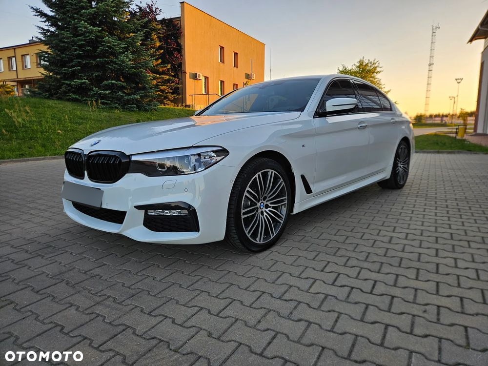 BMW Seria 5 520d xDrive M Sport sport - 22