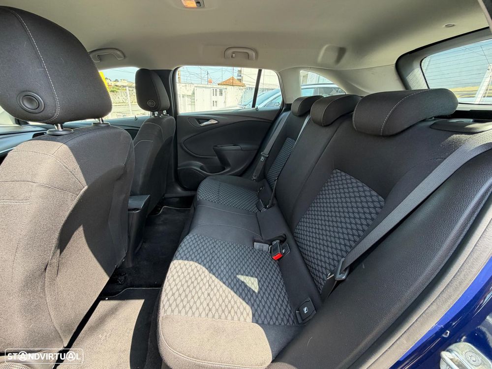 Opel Astra Sports Tourer 1.6 D (CDTI) S&S Business - 18