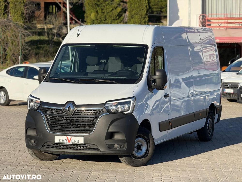 Renault Master 2.3 Blue 135 TT Furgon CD 3,5t L3H2 9 m3 - 3