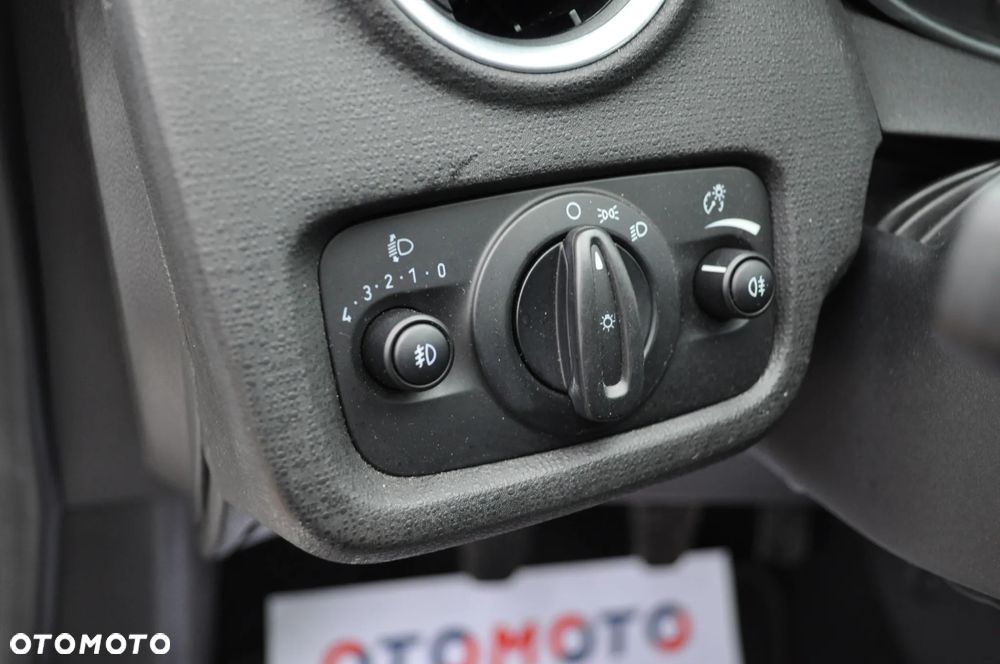 Ford Fiesta 1.25 Viva - 24