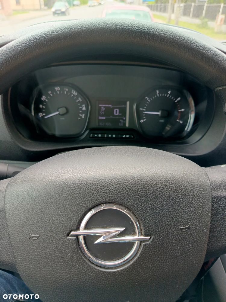 Opel Vivaro - 5