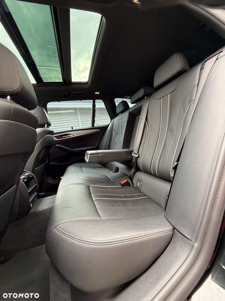 BMW Seria 5 518d Luxury Line sport - 22