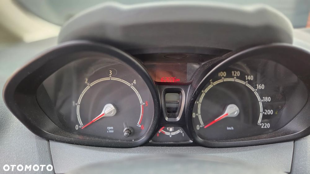 Ford Fiesta 1.6 TDCi Econetic - 7