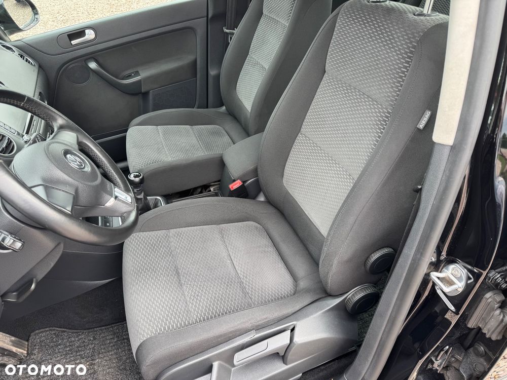 Volkswagen Golf Plus - 16