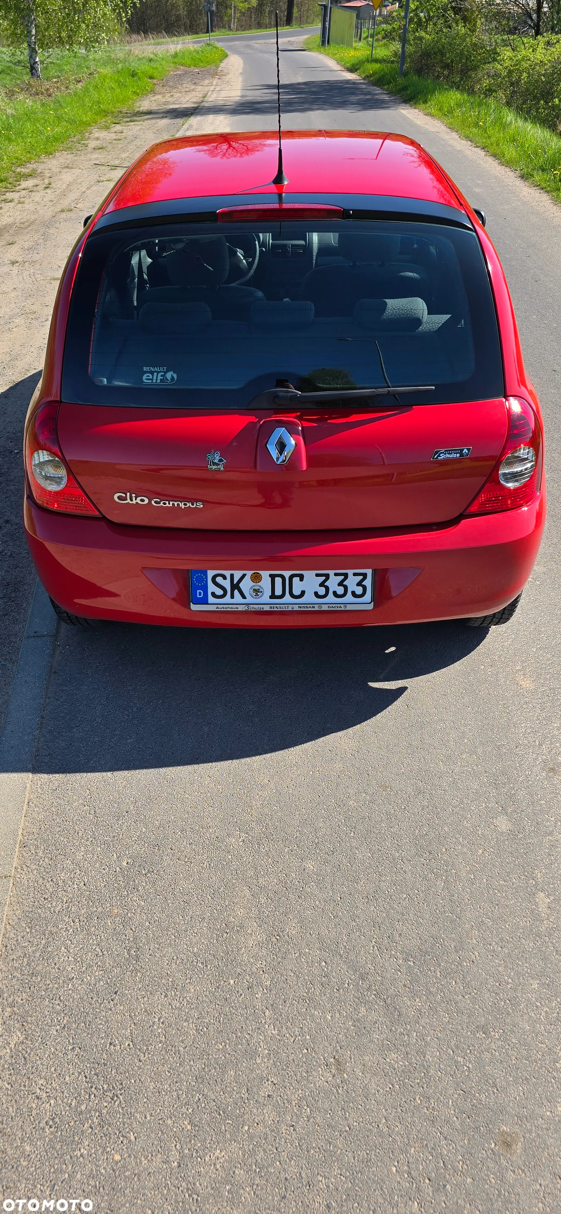 Renault Clio 1.2 Campus Dynamique - 11