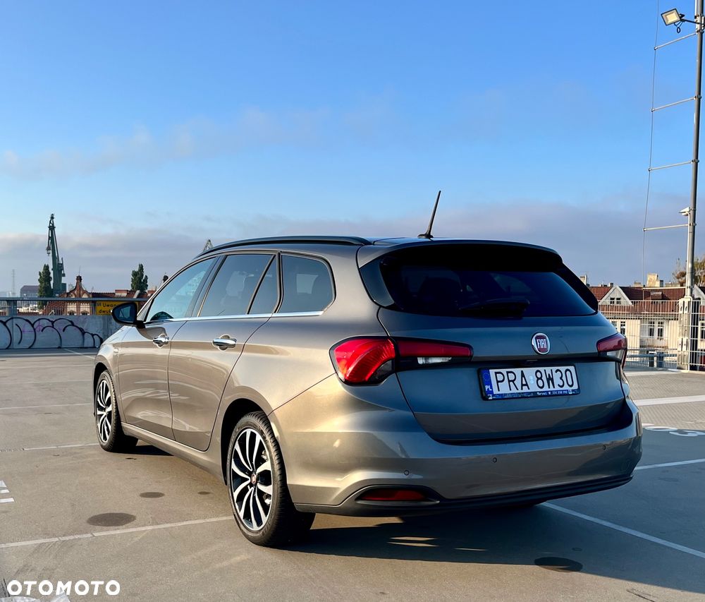 Fiat Tipo 1.6 MultiJet Lounge - 11