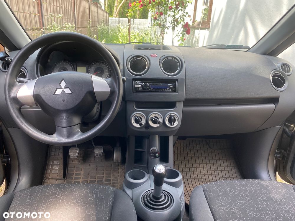 Mitsubishi Colt 1.3 Instyle - 9