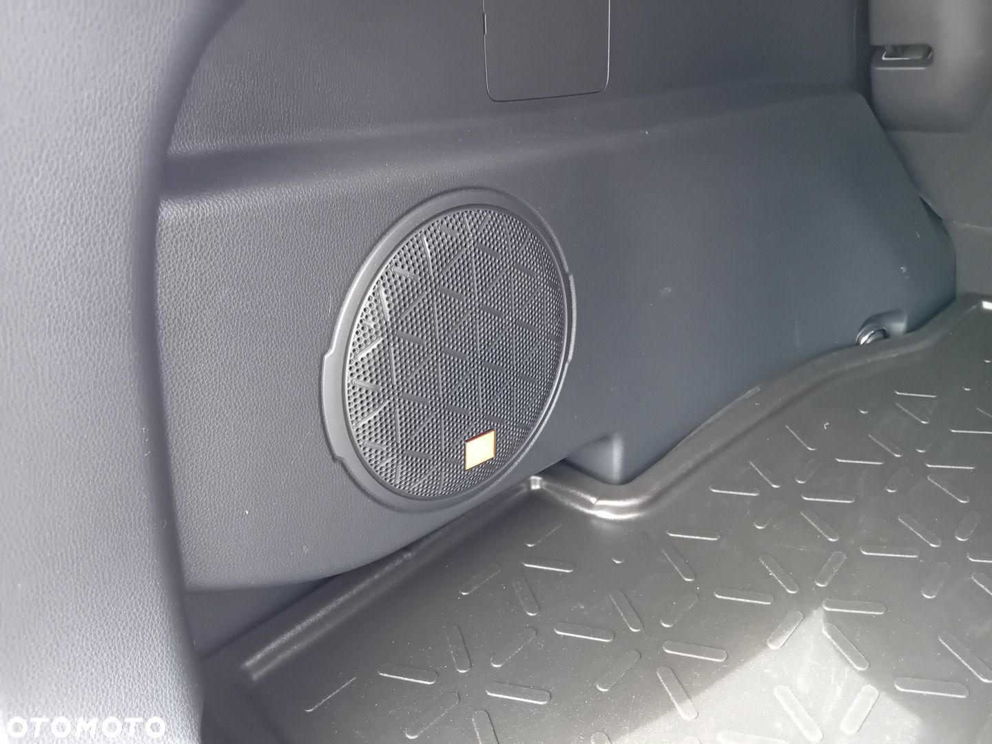 Toyota RAV4 - 27