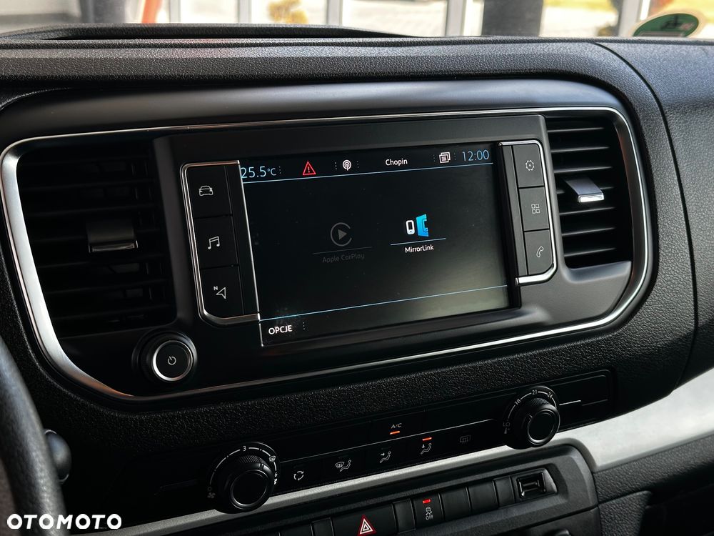 Peugeot Traveller - 20