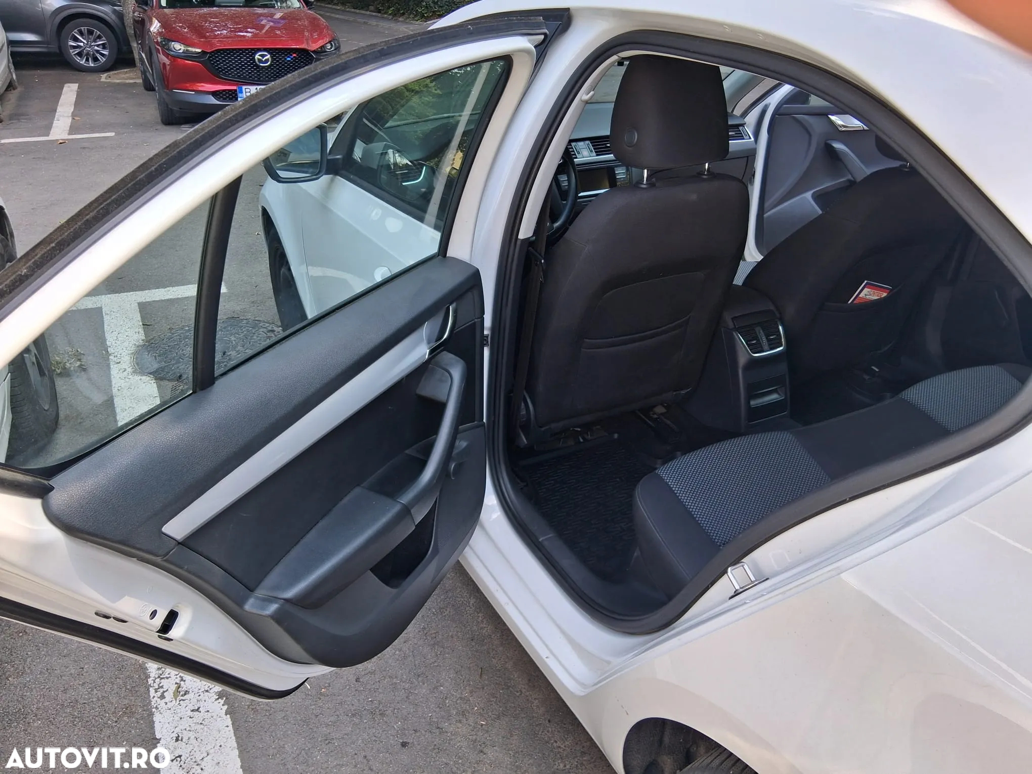 Skoda Octavia 1.4 TSI Ambition - 8