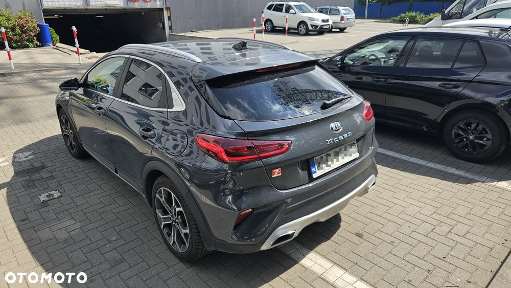 Kia XCeed - 4