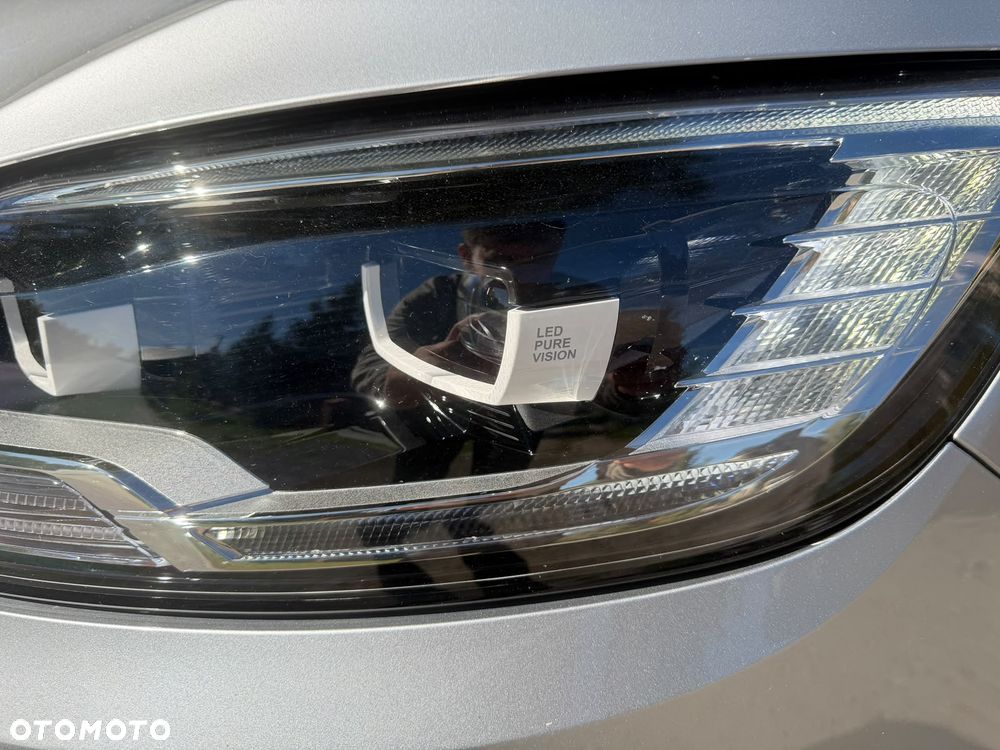 Renault Scenic TCe 140 GPF BOSE EDITION - 39