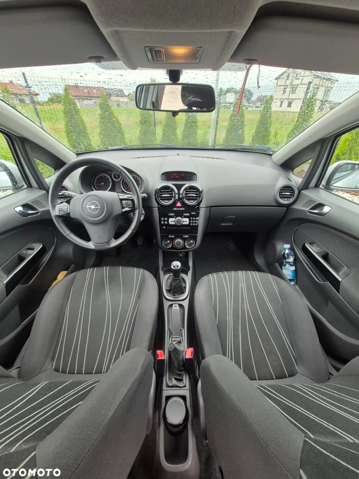 Opel Corsa - 16