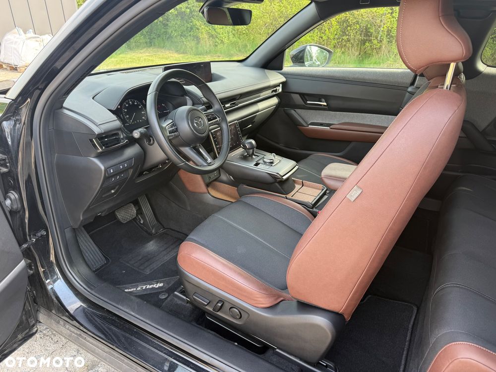 Mazda MX-30 - 4