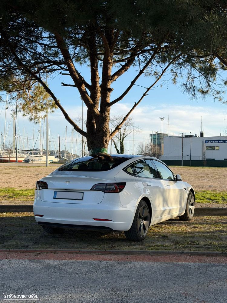 Tesla Model 3 Tração Traseira - 4