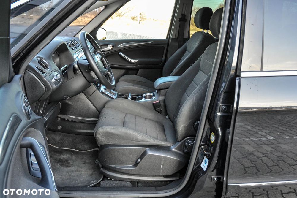 Ford S-Max - 7