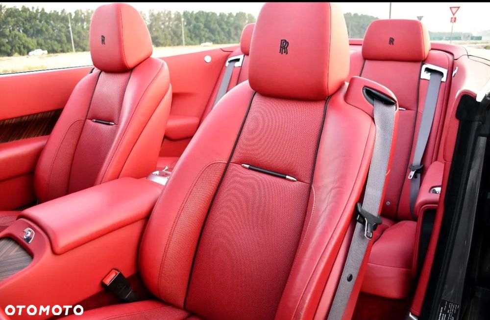 Rolls-Royce Dawn - 9
