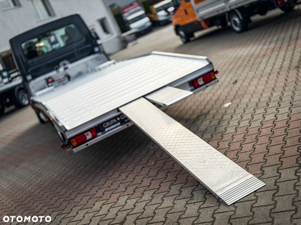 Iveco Daily 35S18HA8 - Autolaweta z VDI 3.0 Automat 180KM - Dostępne od ręki! GSC Gorzów! - 26