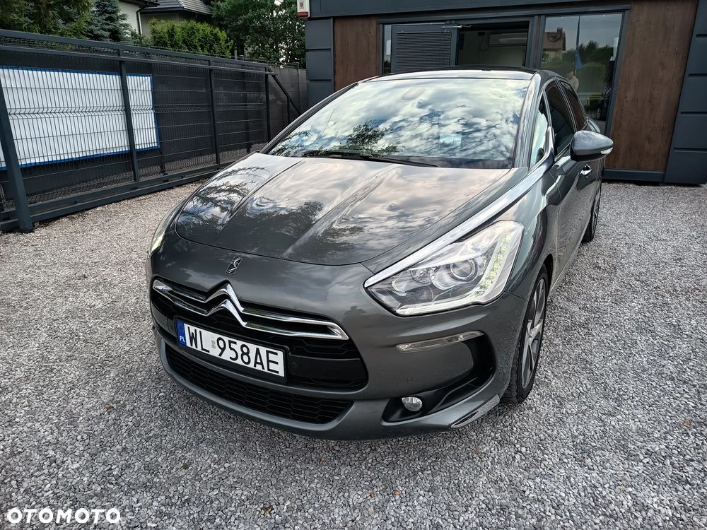 Citroën DS5 HDi 165 SoChic - 1