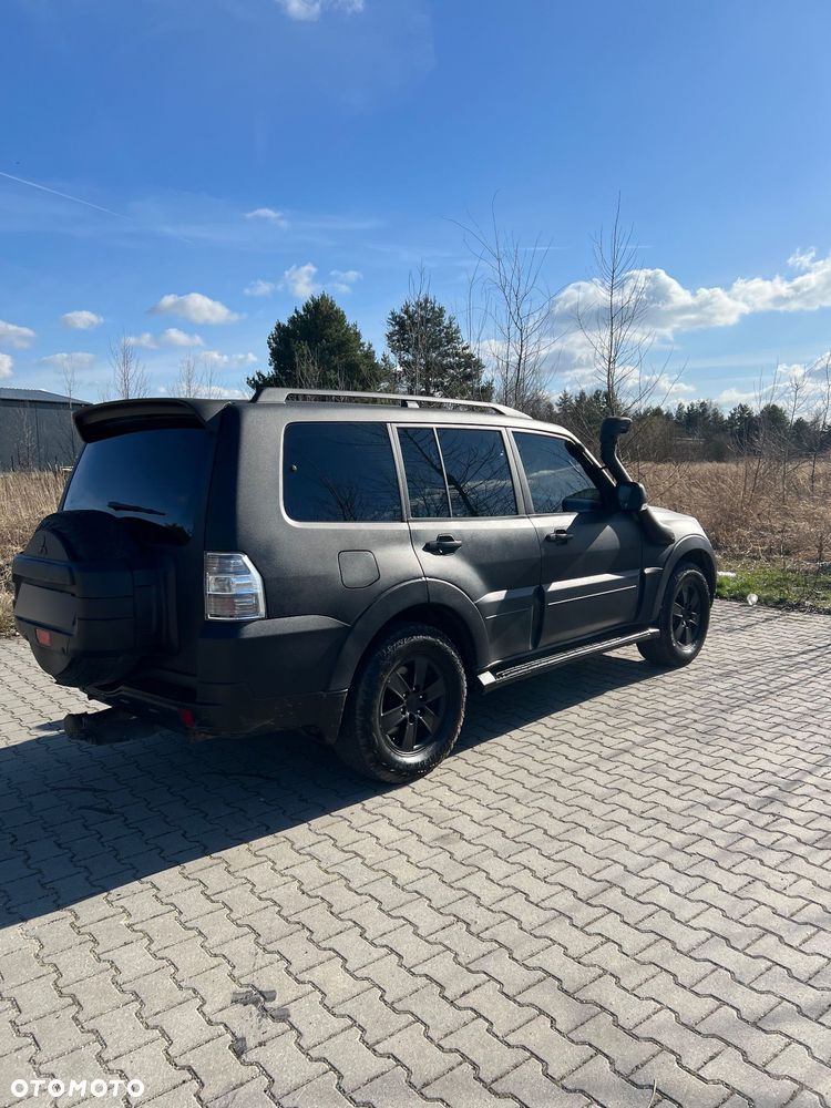 Mitsubishi Pajero 3.2 DID Instyle - 6