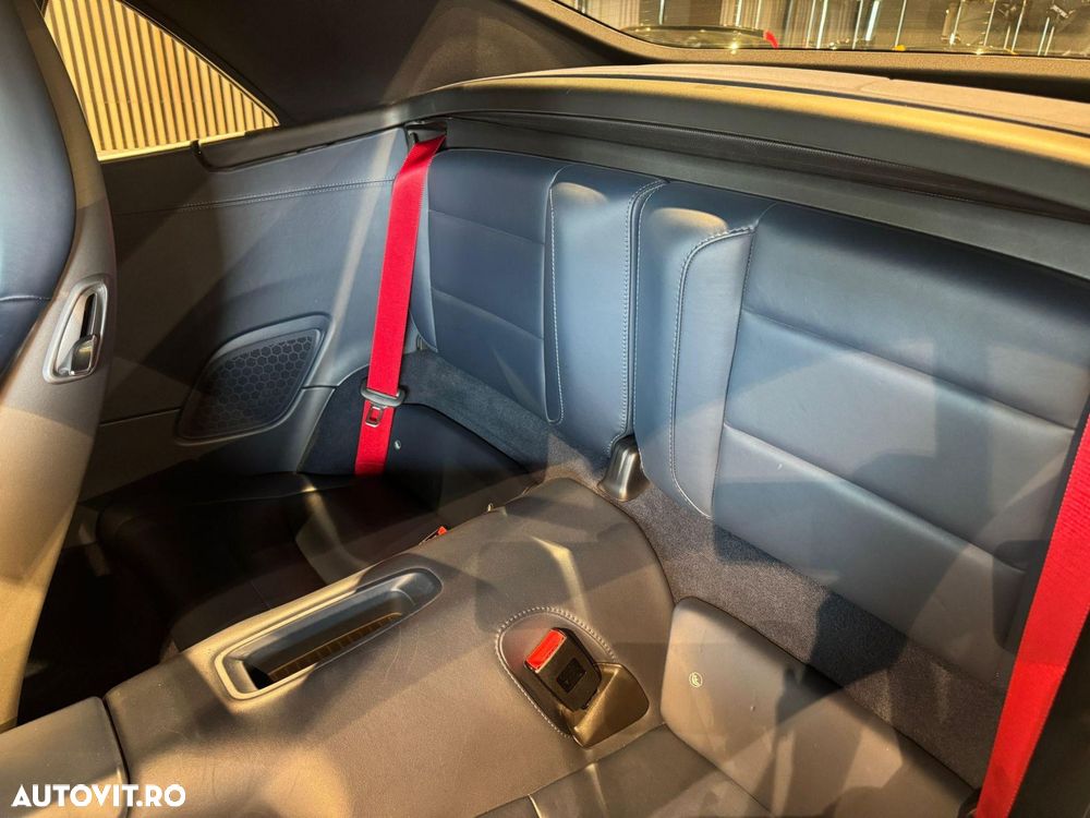 Porsche 911 - 35
