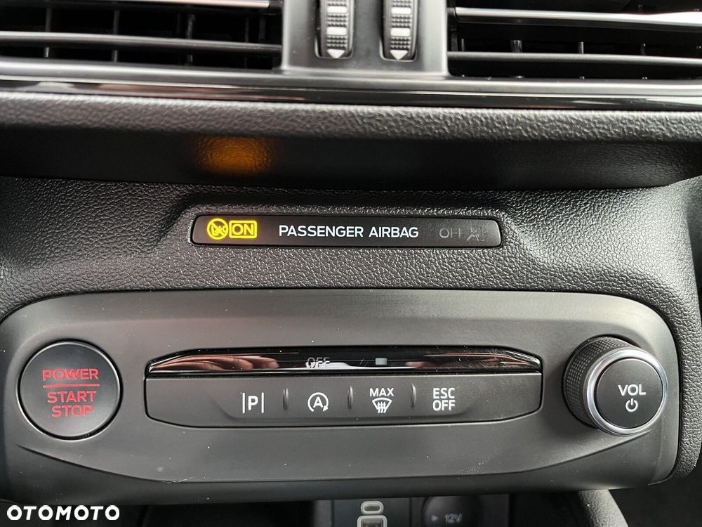 Ford Focus - 30