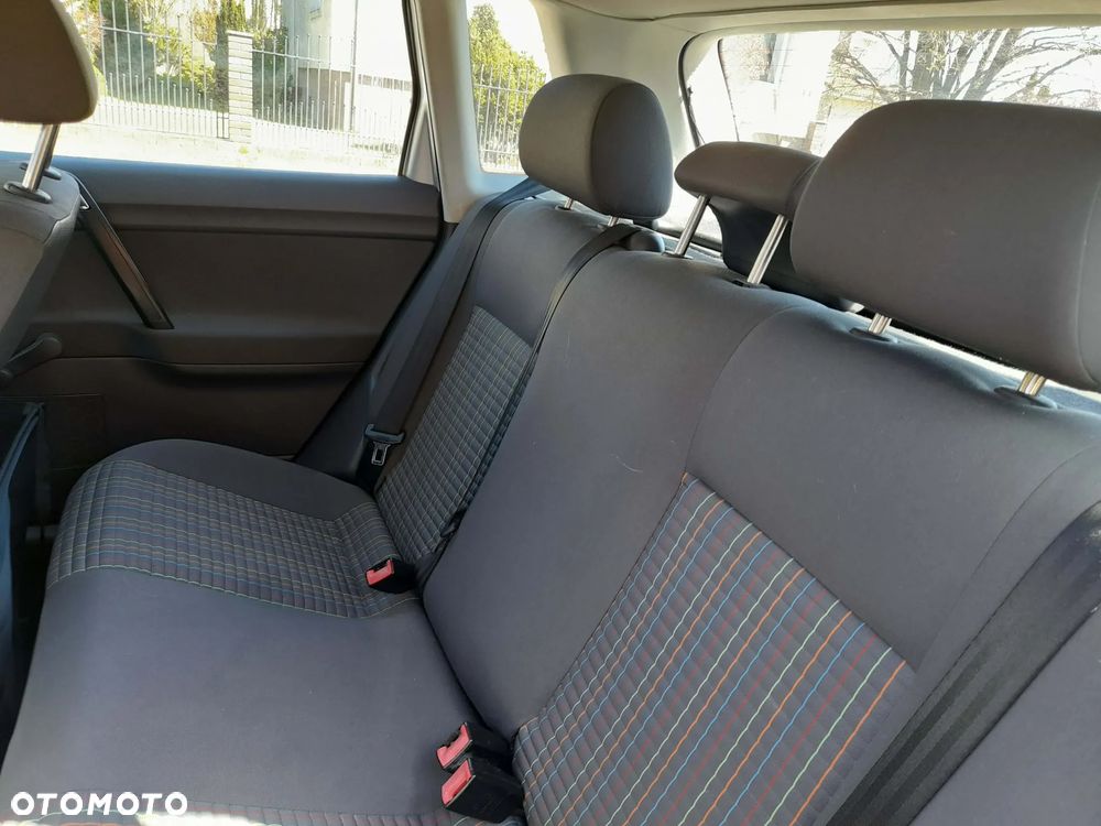 Volkswagen Polo - 3