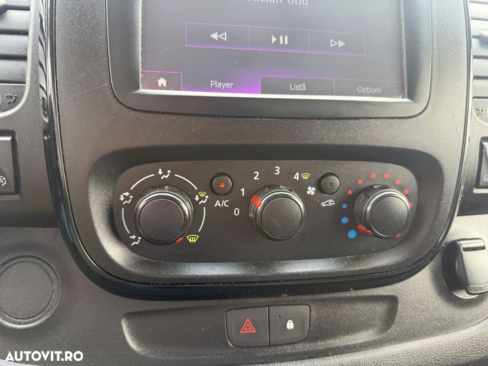 Opel VIVARO - 26