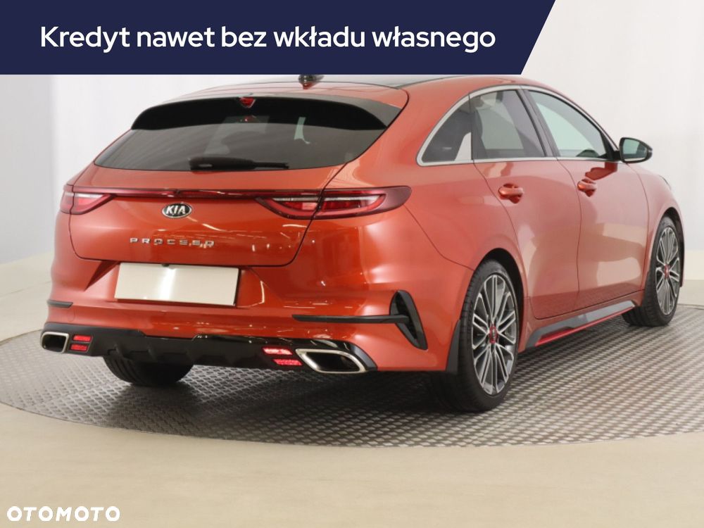 Kia ProCeed - 7