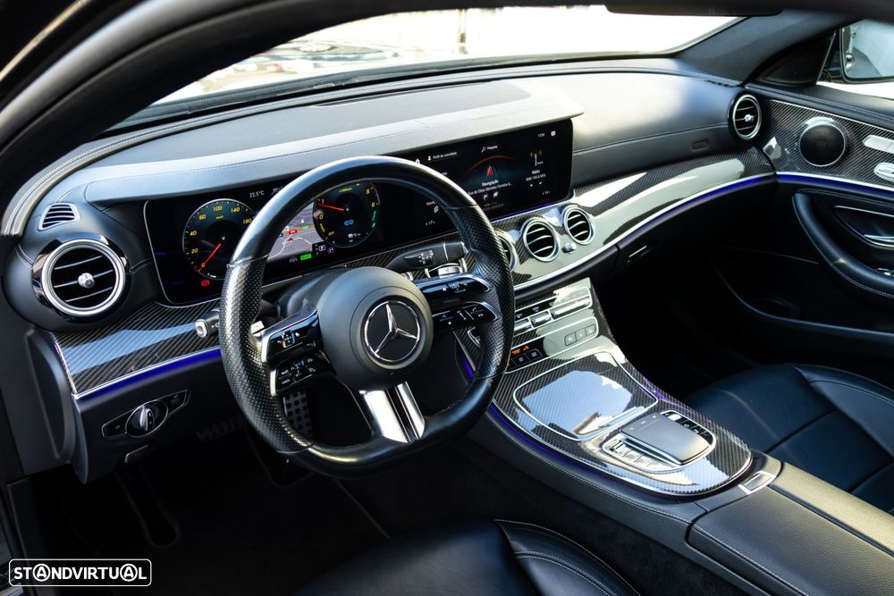 Mercedes-Benz E 300 - 25