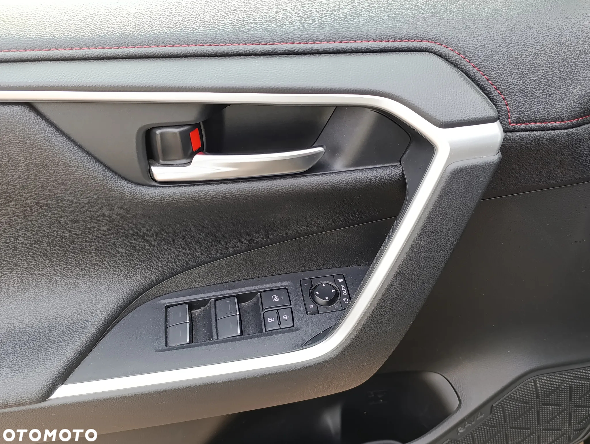Toyota RAV4 2.5 Plug-In Hybrid Selection 4x4 - 26