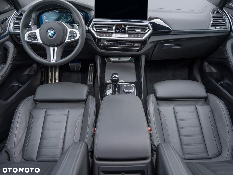 BMW X4 - 10