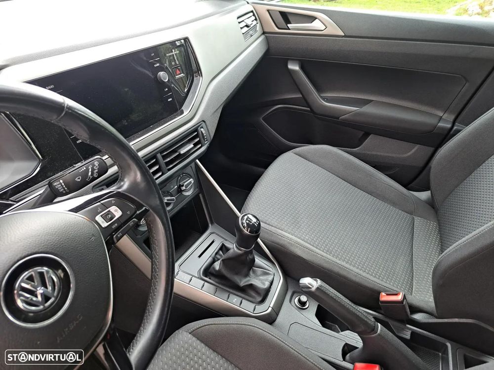VW Polo - 16