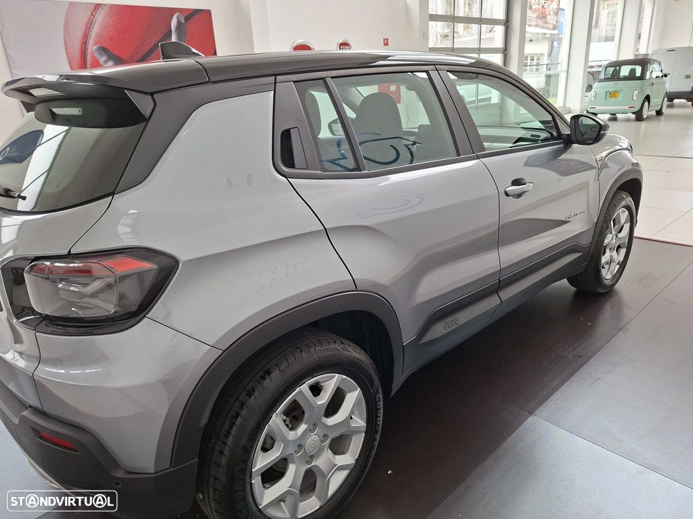 Jeep Avenger 1.2 e-Hybrid Altitude DCT - 3