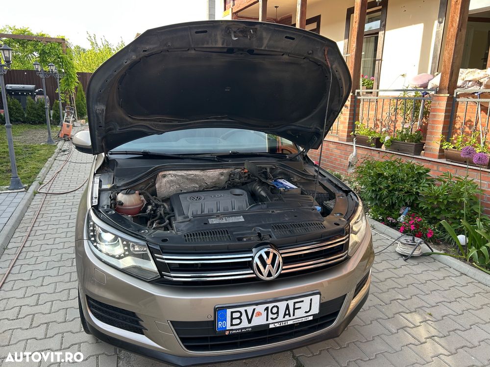 Volkswagen Tiguan - 4