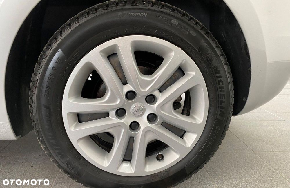 Opel Astra - 17