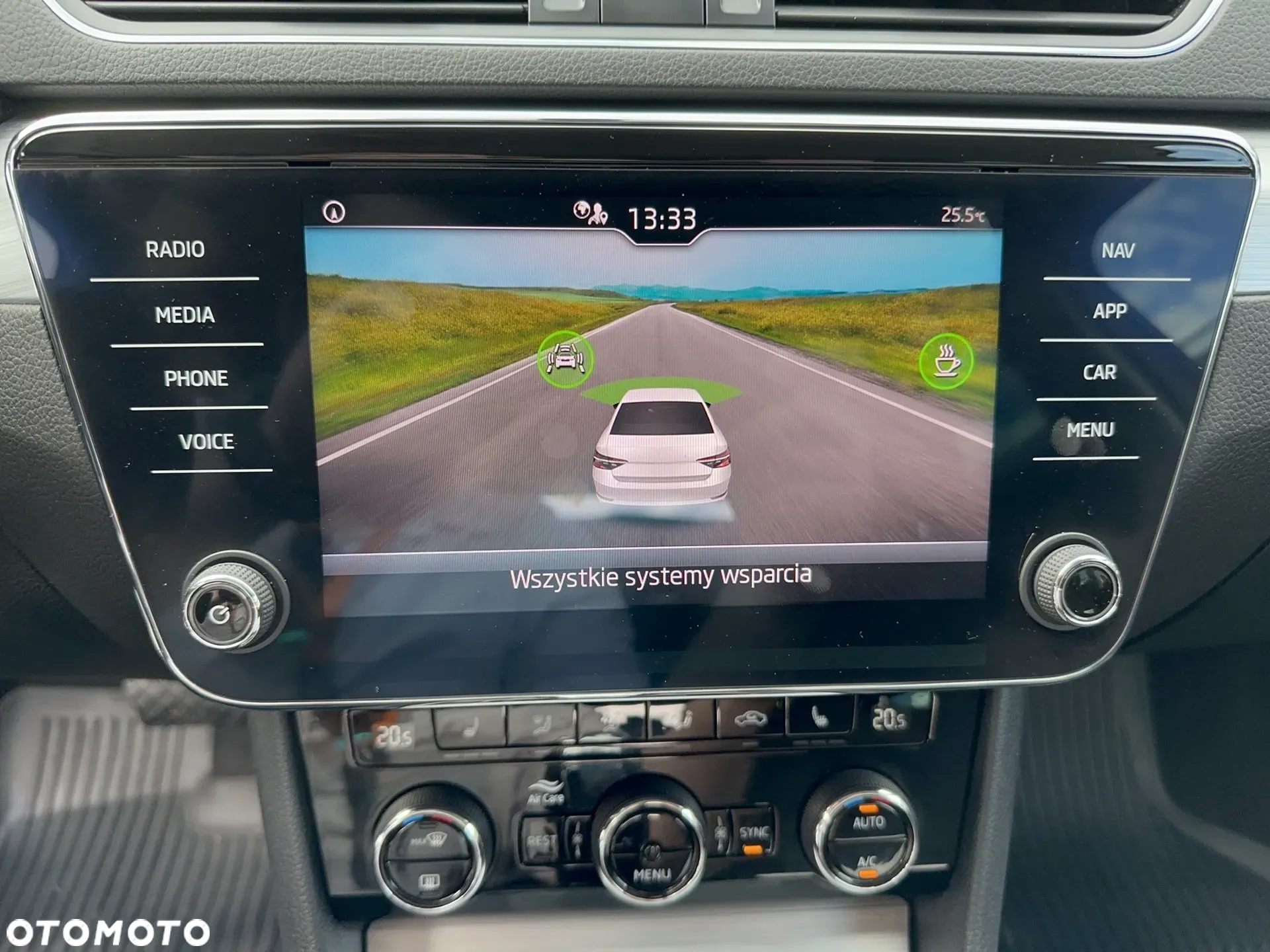 Skoda Superb 1.5 TSI Ambition DSG - 16