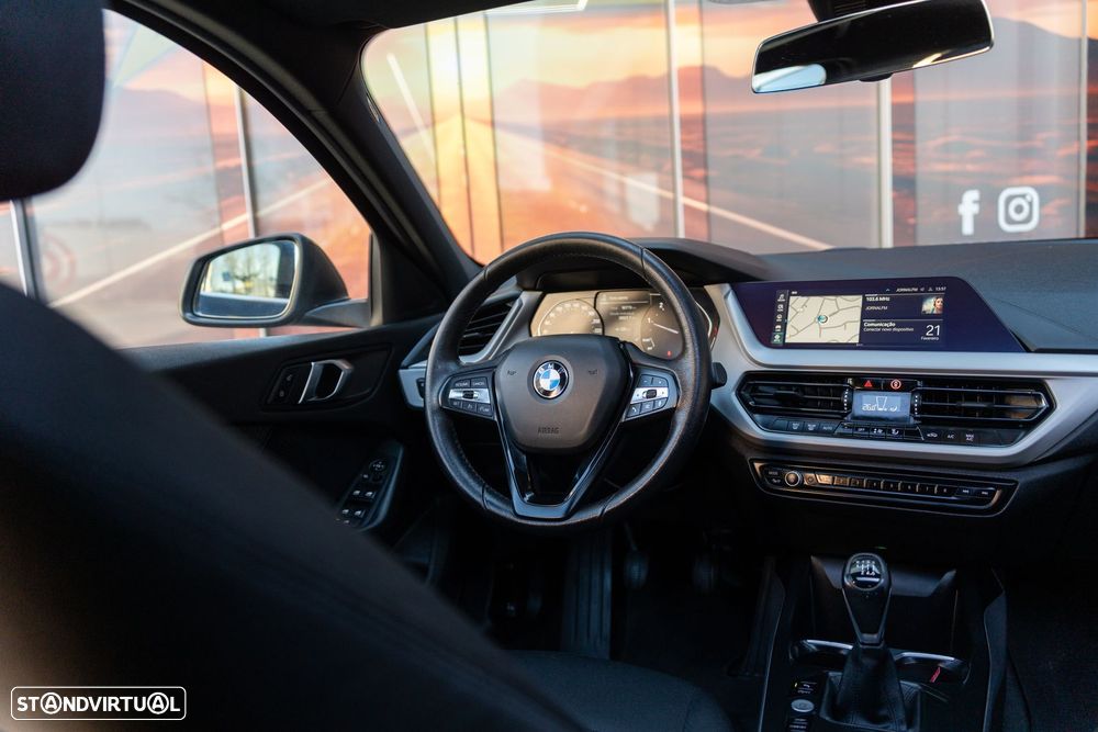 BMW 116 d Sport Line - 22