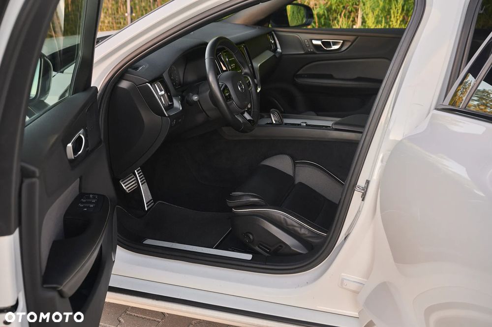 Volvo S60 T4 Geartronic RDesign - 21