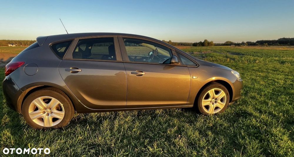 Opel Astra - 3