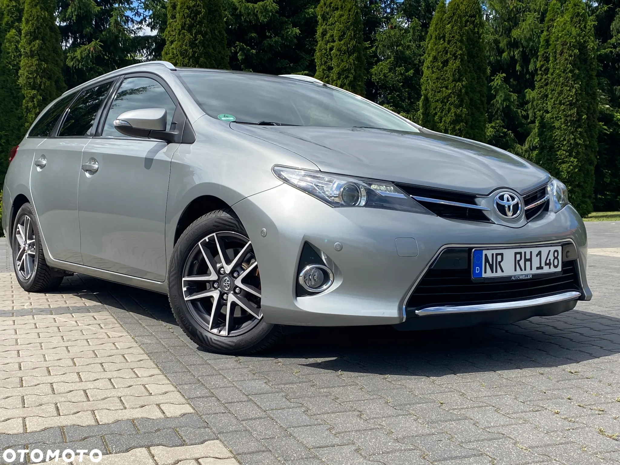 Toyota Auris - 12