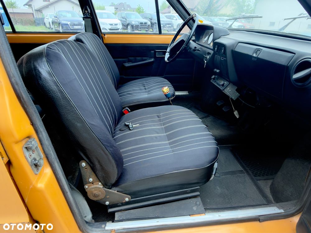 Skoda 105 L - 12