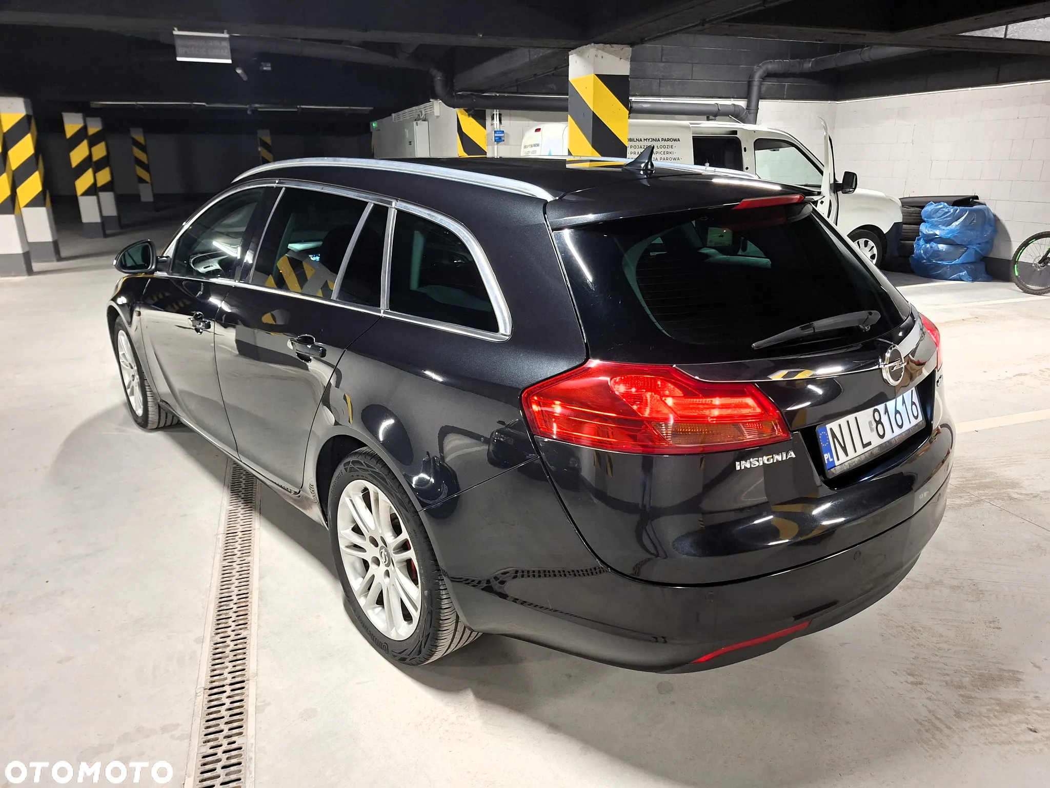 Opel Insignia 2.0 CDTI Sports Tourer Cosmo - 3
