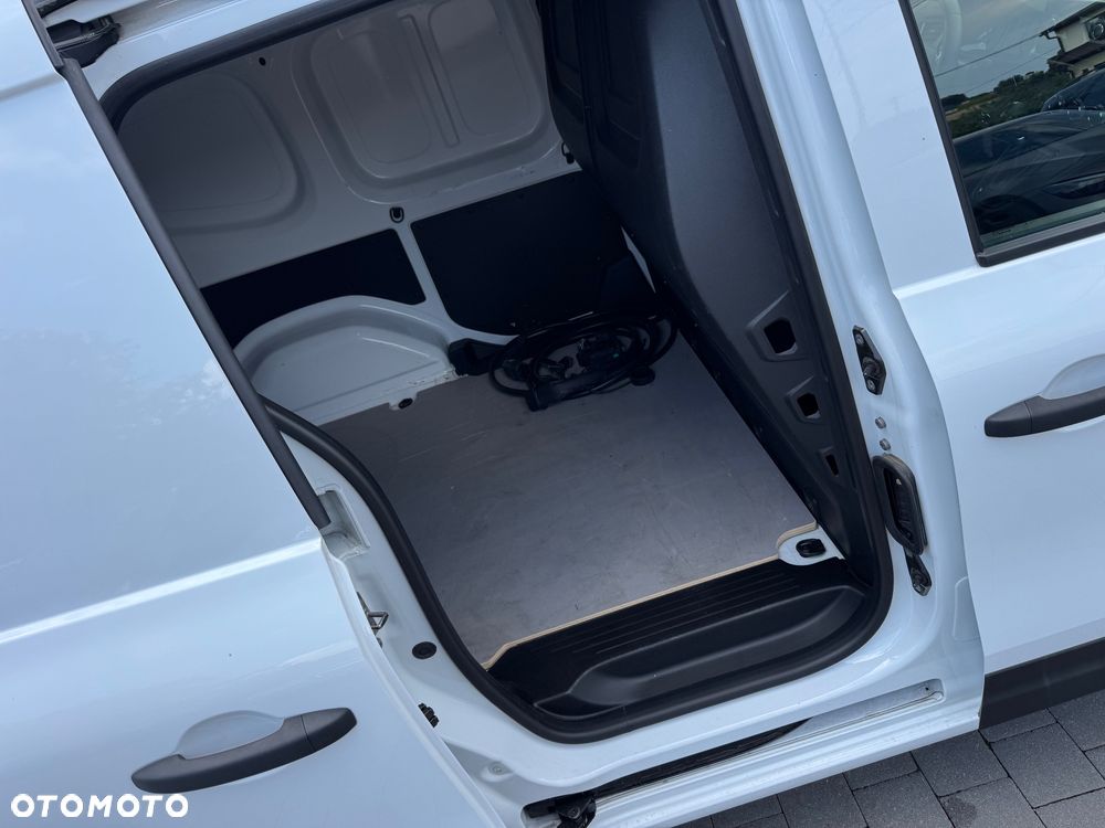 Nissan Townstar EV - 31