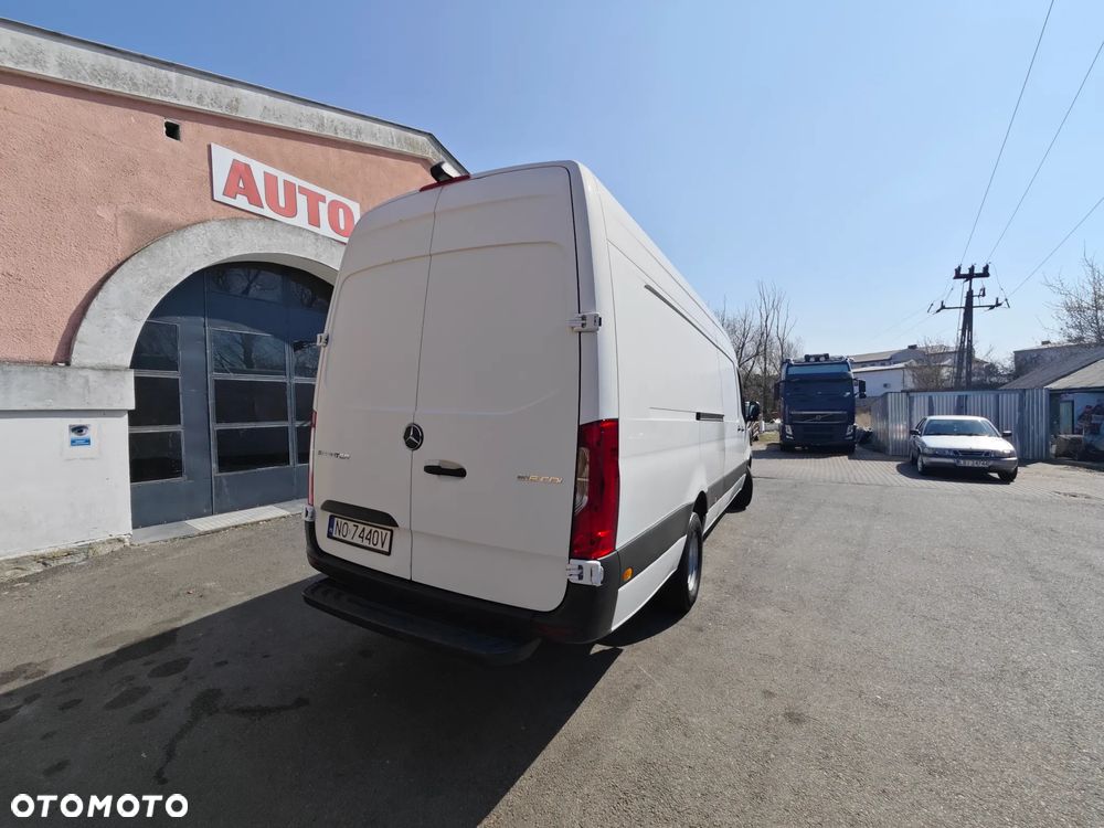 Mercedes-Benz Sprinter - 3
